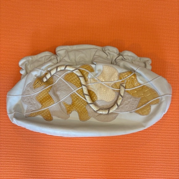 Ronmar Handbags - Vintage Ronmar Leather Clutch​​